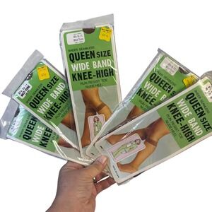 Kmart Queen Size Wide Band Knee High Stockings Mist-Tone 5 Pairs USA K-375 VTG